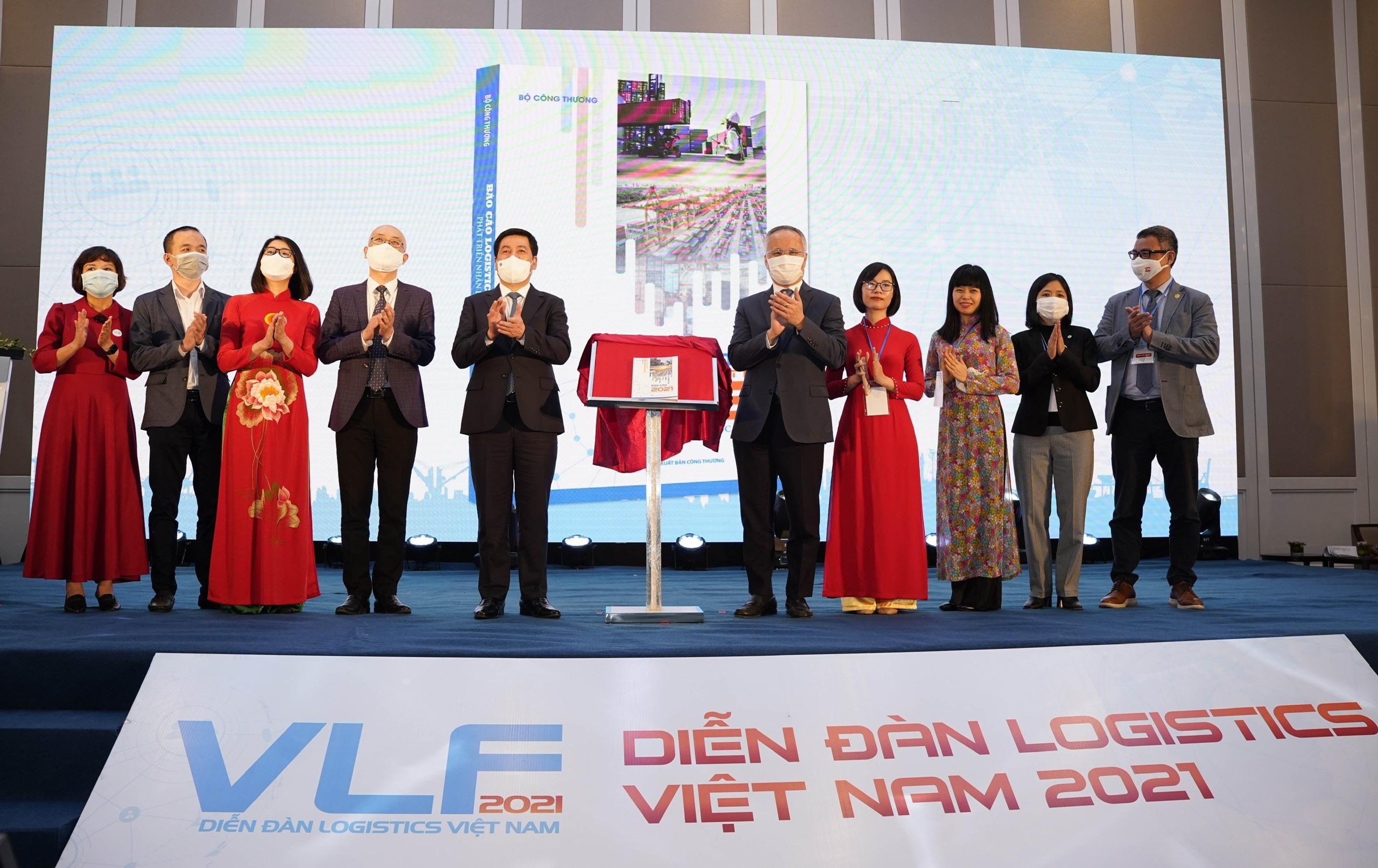 Công bố báo cáo logistics Việt Nam 2021